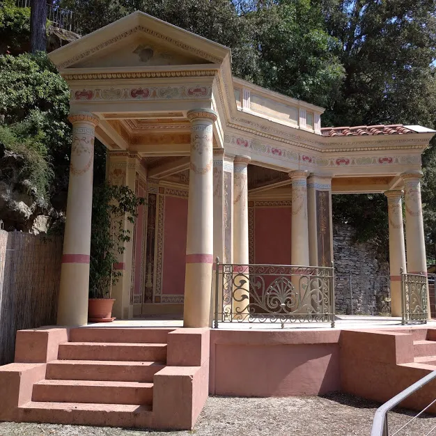 Tempietto (Chiosco pompeiano) Villa Rocca Chiavari